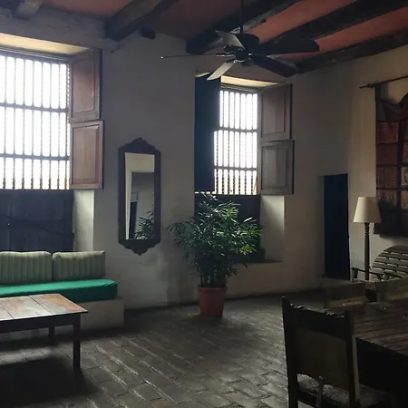 Casa Peter Hotel